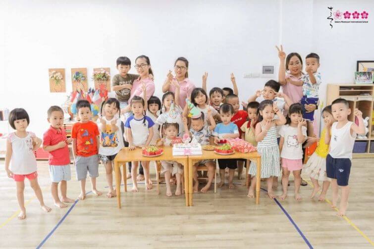 Phương pháp Montessori