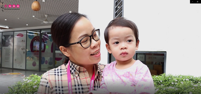 Mọi lo lắng ban đầu đã trở thành niềm vui của người mẹ