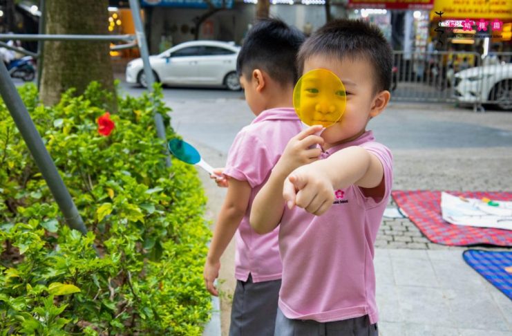 CÙNG CON MỞ CÁNH CỬA KHÁM PHÁ THIÊN NHIÊN