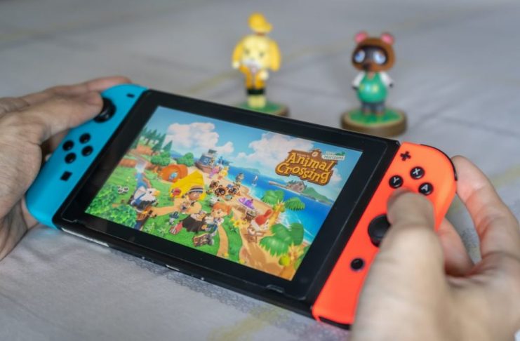 Nắm vững 6 tiêu chí vàng giúp cha mẹ tự tin chọn game an toàn và bổ ích cho bé 2 tuổi (Ảnh: sưu tầm internet).