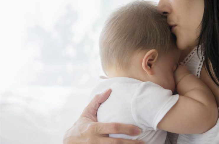 Giữ an toàn và đồng hành cùng bé trong cơn giận dữ