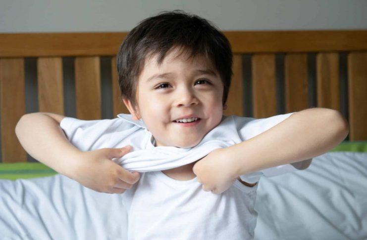 Hiểu rõ đặc điểm tâm lý sẽ giúp bố mẹ đồng hành cùng con vượt qua giai đoạn lên 3 đầy thử thách