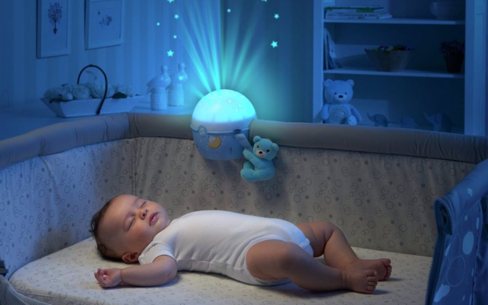 Bé 5 tháng ngủ xuyên đêm, không tè nhưng vẫn khỏe mạnh – hoàn toàn bình thường