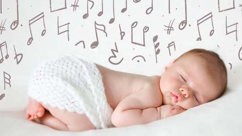 Một môi trường ngủ được chuẩn bị chu đáo là món quà tuyệt vời giúp bé có giấc ngủ sâu và an toàn