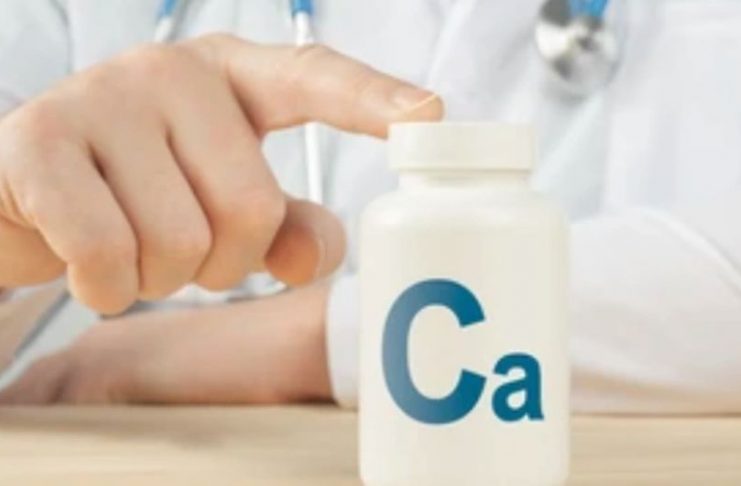 Hướng dẫn bổ sung Canxi cho bé 5 tháng đúng cách từ Chuyên gia Hãy tham khảo ý kiến bác sĩ để tránh những sai lầm khi bổ sung canxi cho bé.