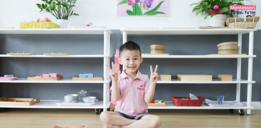 Bài học với các hộp thẻ màu: Phát triển thị giác – Kích hoạt tư duy nghệ thuật