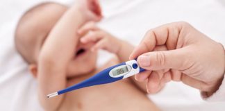 Viêm họng ở trẻ sơ sinh có thể diễn tiến nhanh, cha mẹ cần xử lý kịp thời để tránh biến chứng hô hấp nặng (Ảnh: sưu tầm internet).