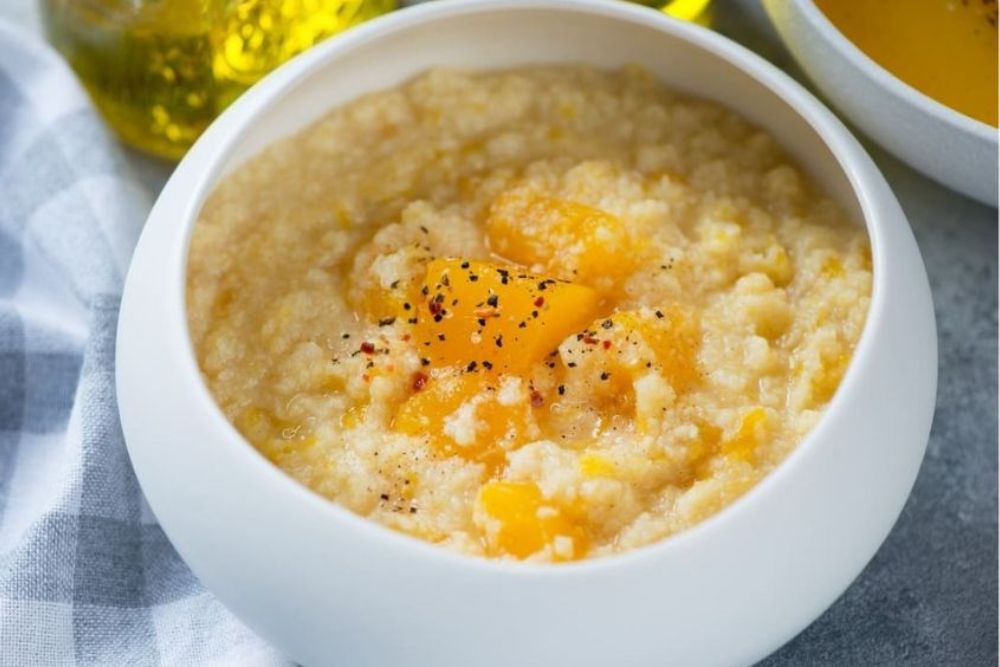 Một bữa sáng cân bằng 4 nhóm chất là nền tảng cho sự phát triển của bé