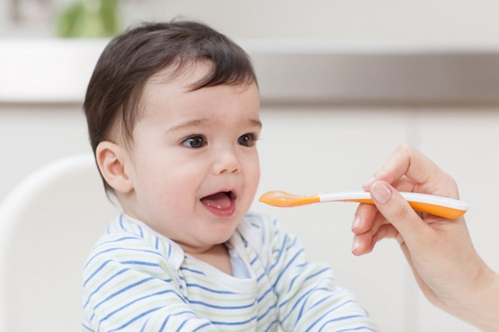 Lập một checklist đơn giản giúp cha mẹ theo dõi và điều chỉnh lượng ăn của con một cách khoa học